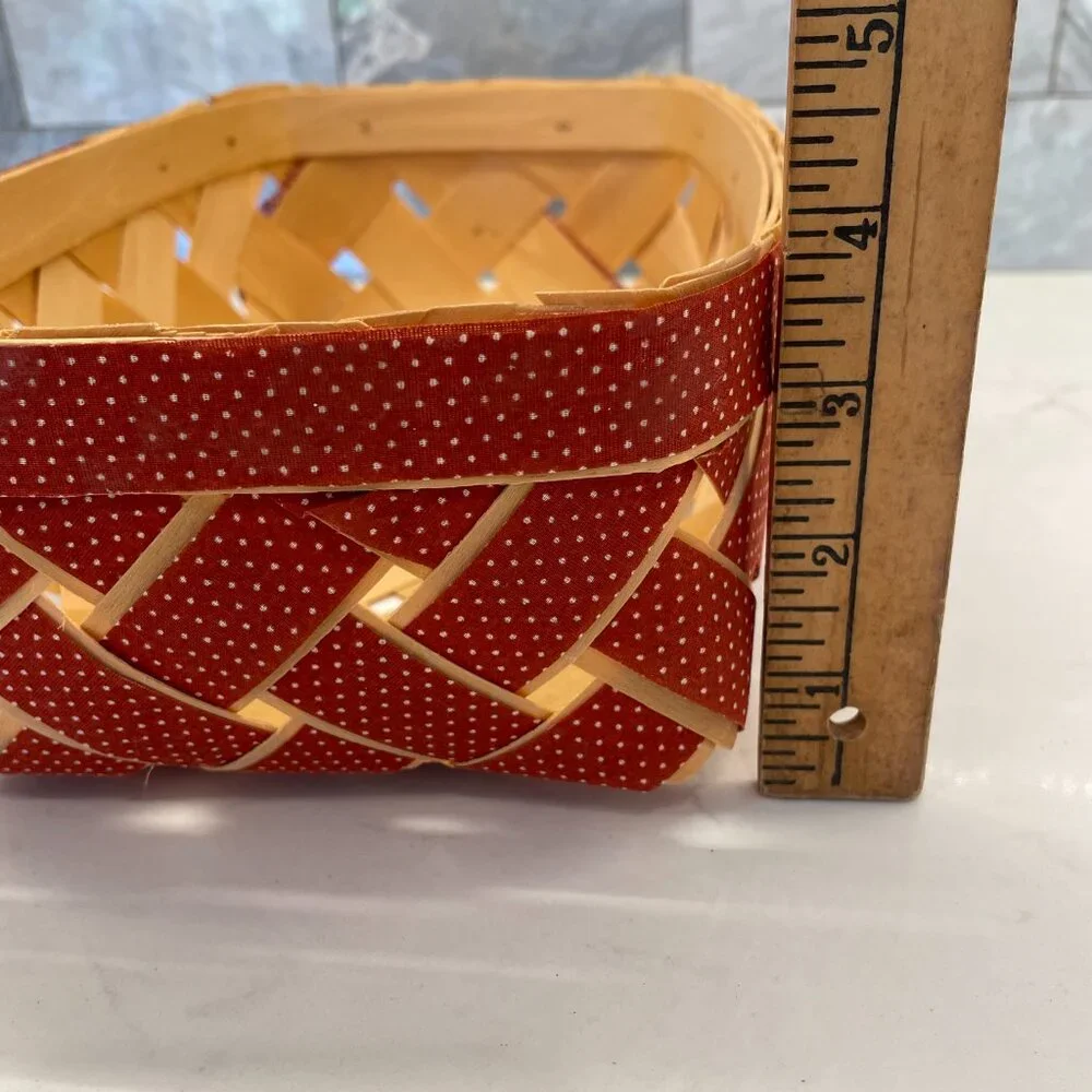 Vtg Farmhouse Split Slat Wood Woven Red Ribbon Basket w 20 oz Atlas Mason Jars